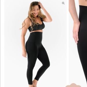 Belly bandit mother tucker postpartum leggings. Great condition